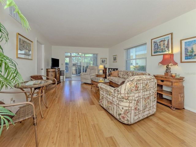 101 PARK BOULEVARD S 106, Venice, FL 34285