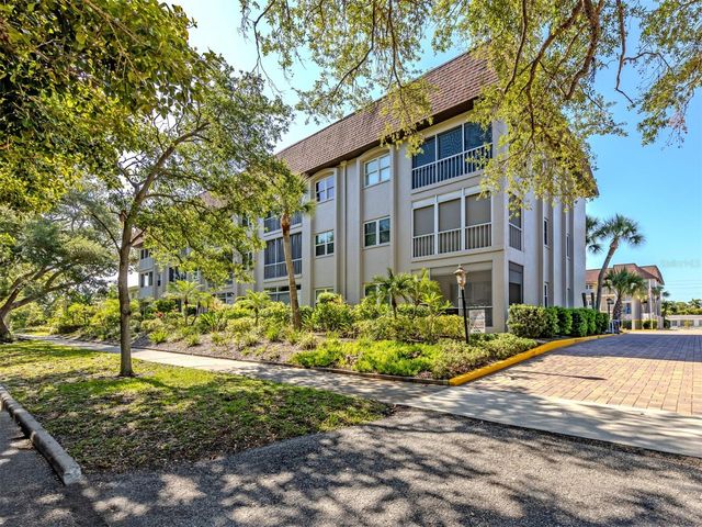 101 PARK BOULEVARD S 106, Venice, FL 34285
