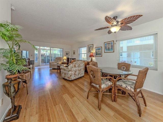 101 PARK BOULEVARD S 106, Venice, FL 34285