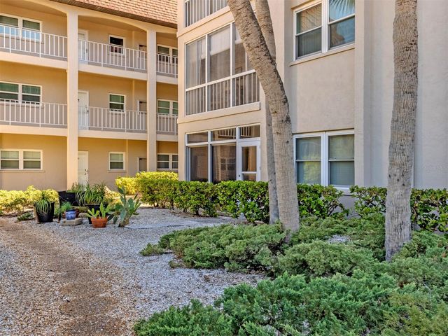 101 PARK BOULEVARD S 106, Venice, FL 34285