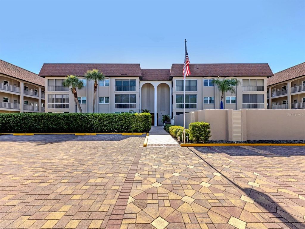 101 PARK BOULEVARD S 106, Venice, FL 34285
