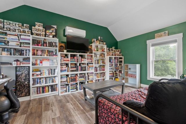 180 Spring St, Winchendon, MA 01475
