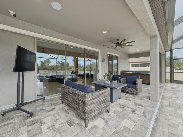 18503 CORTES CREEK BOULEVARD, Spring Hill, FL 34610