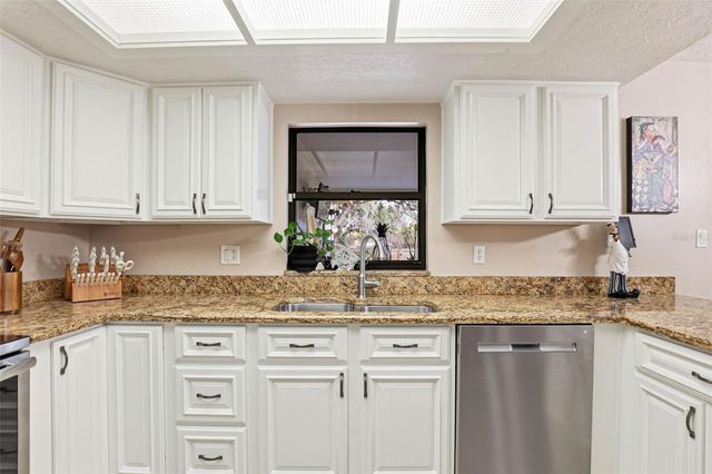 406 CRAFT ROAD, Brandon, FL 33511