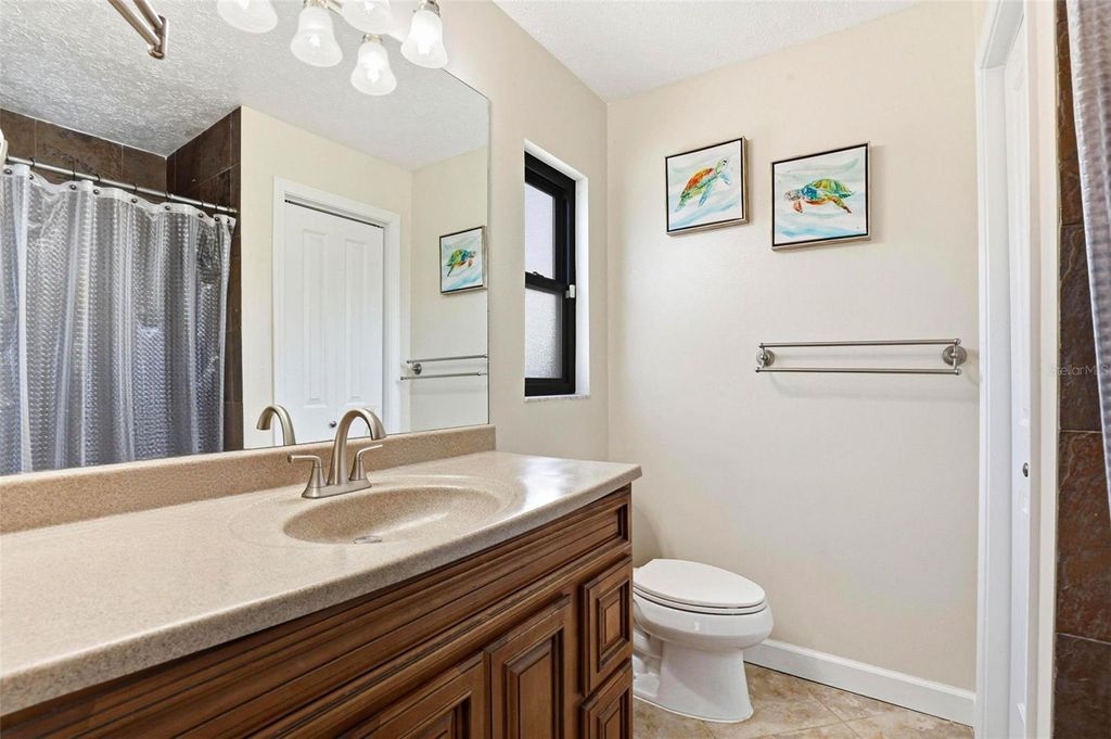 Image 29 of property listing at 406 CRAFT ROAD, Brandon, FL 33511