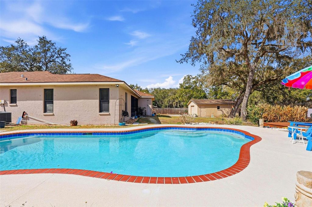 Image 46 of property listing at 406 CRAFT ROAD, Brandon, FL 33511