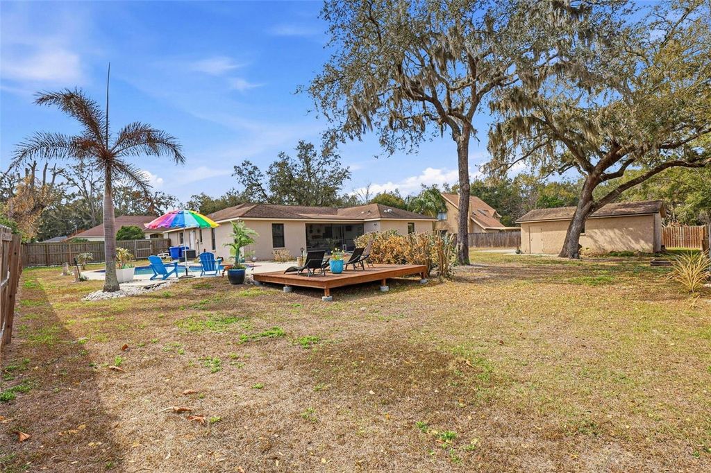 Image 51 of property listing at 406 CRAFT ROAD, Brandon, FL 33511