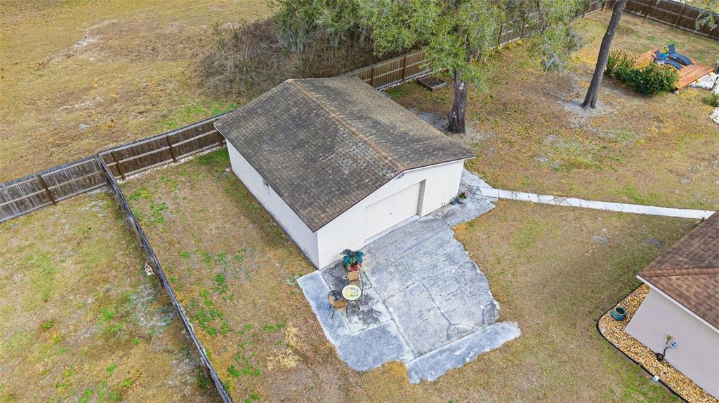 Image 76 of property listing at 406 CRAFT ROAD, Brandon, FL 33511