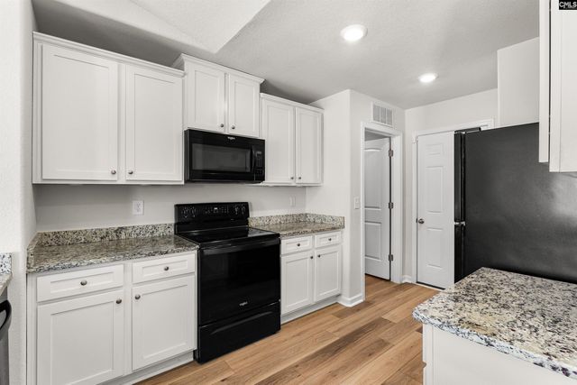 1323 Clemons Lane, Gilbert, SC 29054