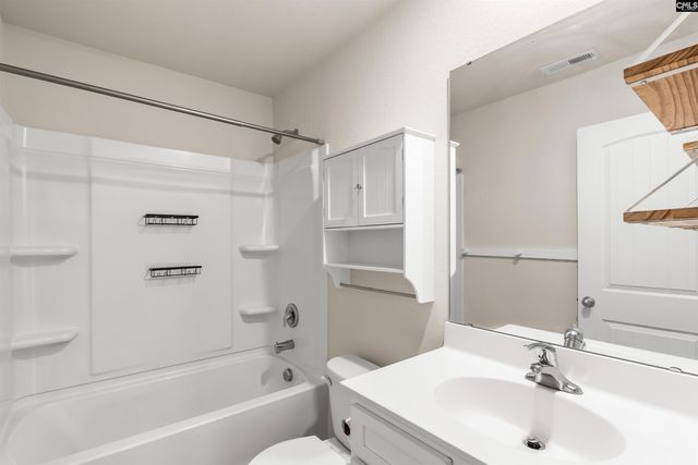 1323 Clemons Lane, Gilbert, SC 29054