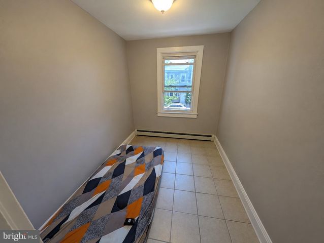 507 CENTRE ST, Trenton, NJ 08611