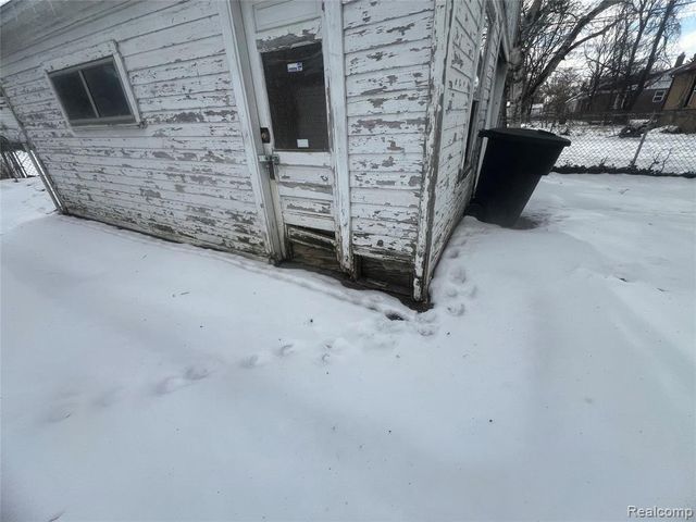 20264 Waltham Street, Detroit, MI 48205