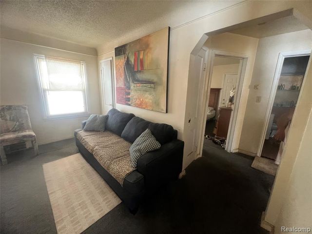 20264 Waltham Street, Detroit, MI 48205