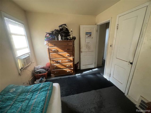 20264 Waltham Street, Detroit, MI 48205