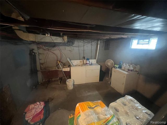 20264 Waltham Street, Detroit, MI 48205