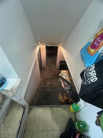 20264 Waltham Street, Detroit, MI 48205