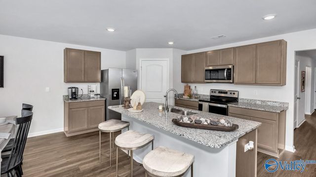 3390 Feldspar Drive, Madison, AL 35756