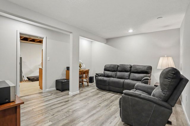 56695 Chippewa Drive, Lockport Twp, MI 49093