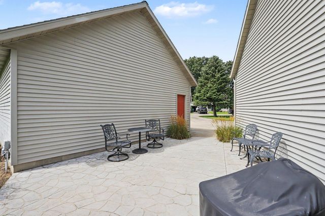 56695 Chippewa Drive, Lockport Twp, MI 49093