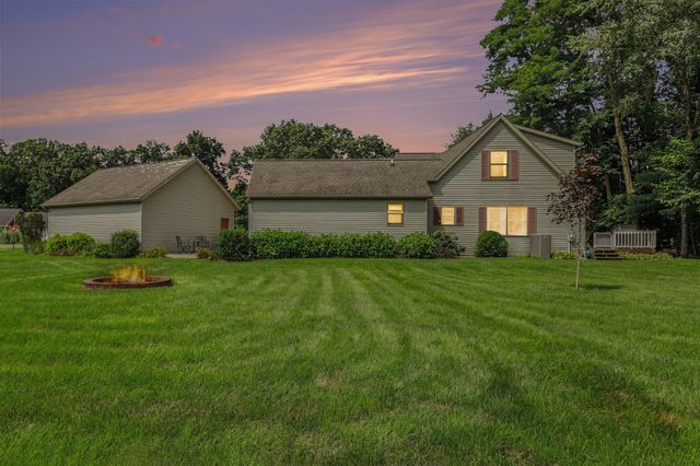 56695 Chippewa Drive, Lockport Twp, MI 49093