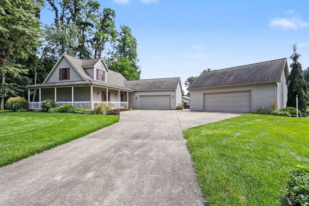 56695 Chippewa Drive, Lockport Twp, MI 49093