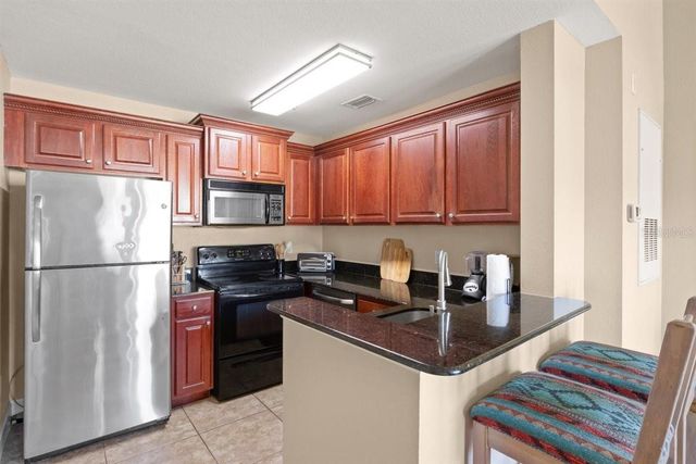 4013 CROCKERS LAKE BOULEVARD 26, Sarasota, FL 34238