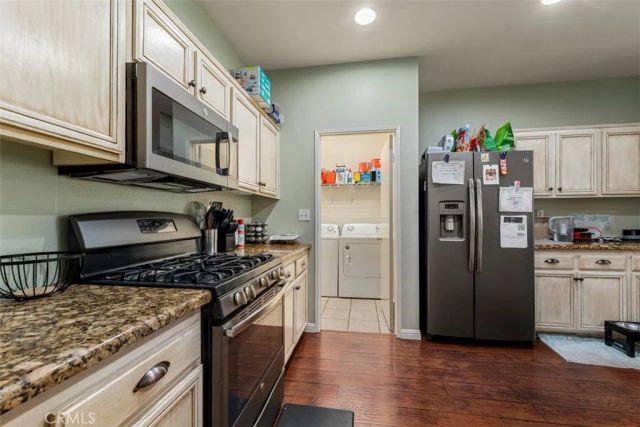 33205 Gypsum, Menifee, CA 92584