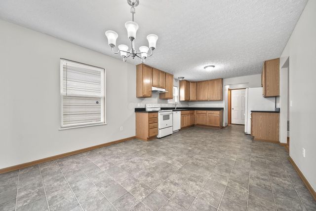 3691 Parker Knoll Lane, Columbus, OH 43219