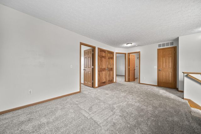 3691 Parker Knoll Lane, Columbus, OH 43219