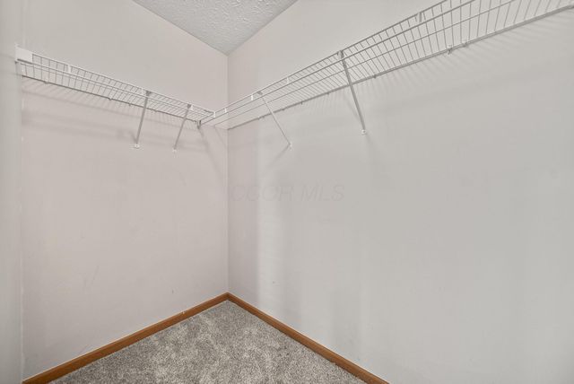 3691 Parker Knoll Lane, Columbus, OH 43219