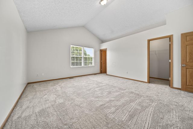 3691 Parker Knoll Lane, Columbus, OH 43219