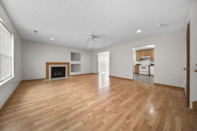 3691 Parker Knoll Lane, Columbus, OH 43219