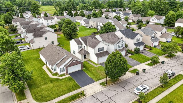 3691 Parker Knoll Lane, Columbus, OH 43219