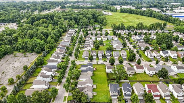 3691 Parker Knoll Lane, Columbus, OH 43219