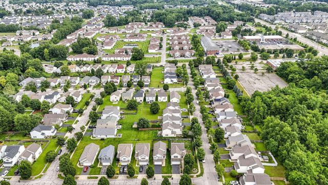 3691 Parker Knoll Lane, Columbus, OH 43219