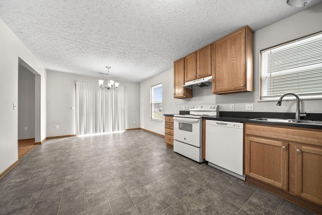 3691 Parker Knoll Lane, Columbus, OH 43219