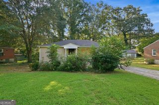 1877 Selwyn Drive, Decatur, GA 30035