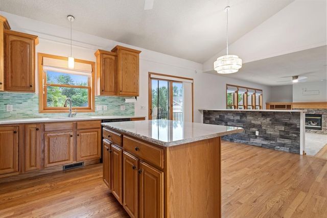 600 Topaz Lane, Hudson, WI 54016