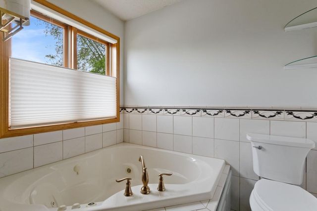 600 Topaz Lane, Hudson, WI 54016