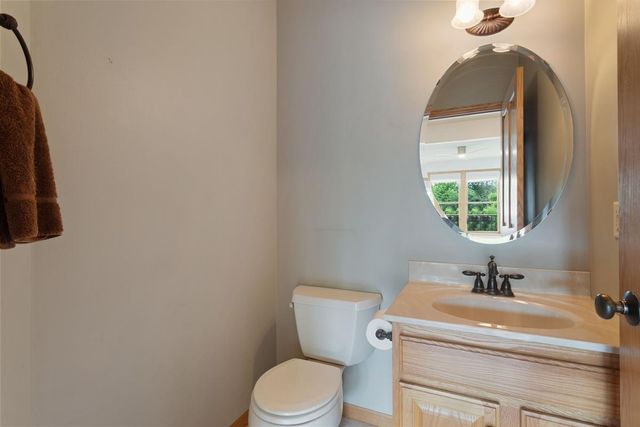 600 Topaz Lane, Hudson, WI 54016