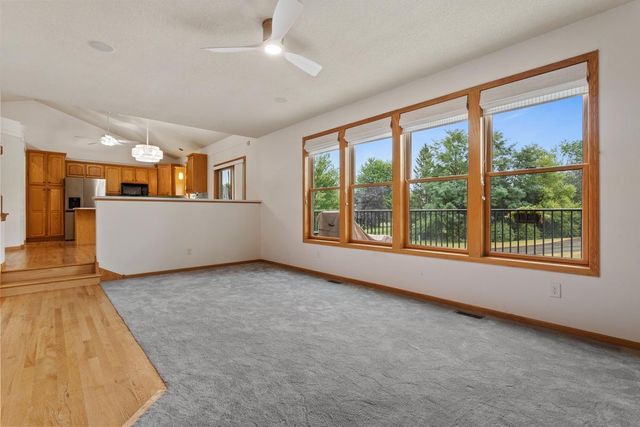600 Topaz Lane, Hudson, WI 54016
