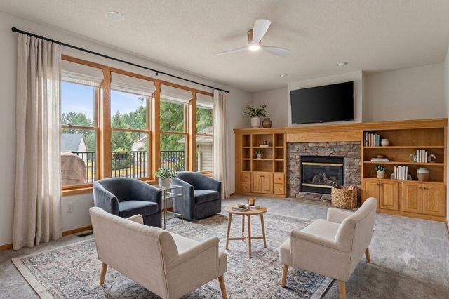600 Topaz Lane, Hudson, WI 54016