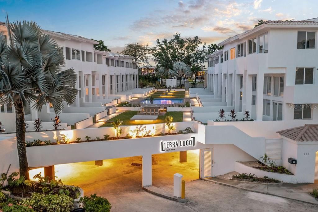 Calle 10 250 C17, San Juan, PR 00926