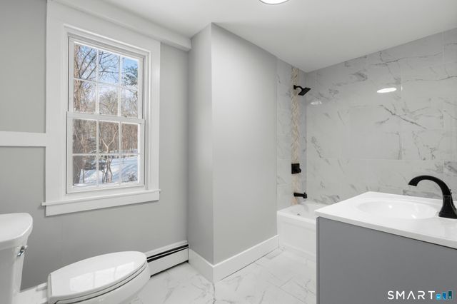 712 Main Street, Glastonbury, CT 06073