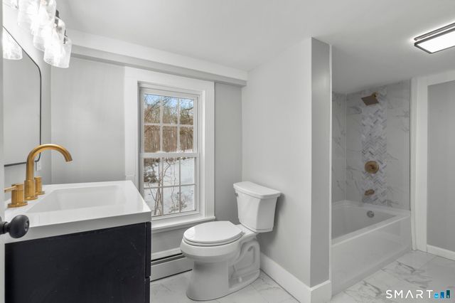 712 Main Street, Glastonbury, CT 06073