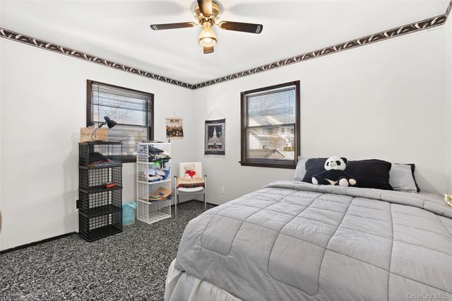 24 King Avenue, Melville, NY 11747