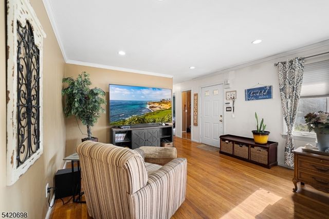 556 Valley Rd, Clark Twp., NJ 07066