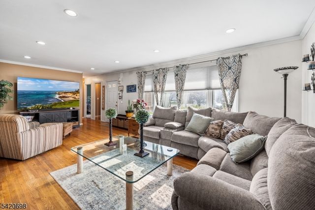 556 Valley Rd, Clark Twp., NJ 07066