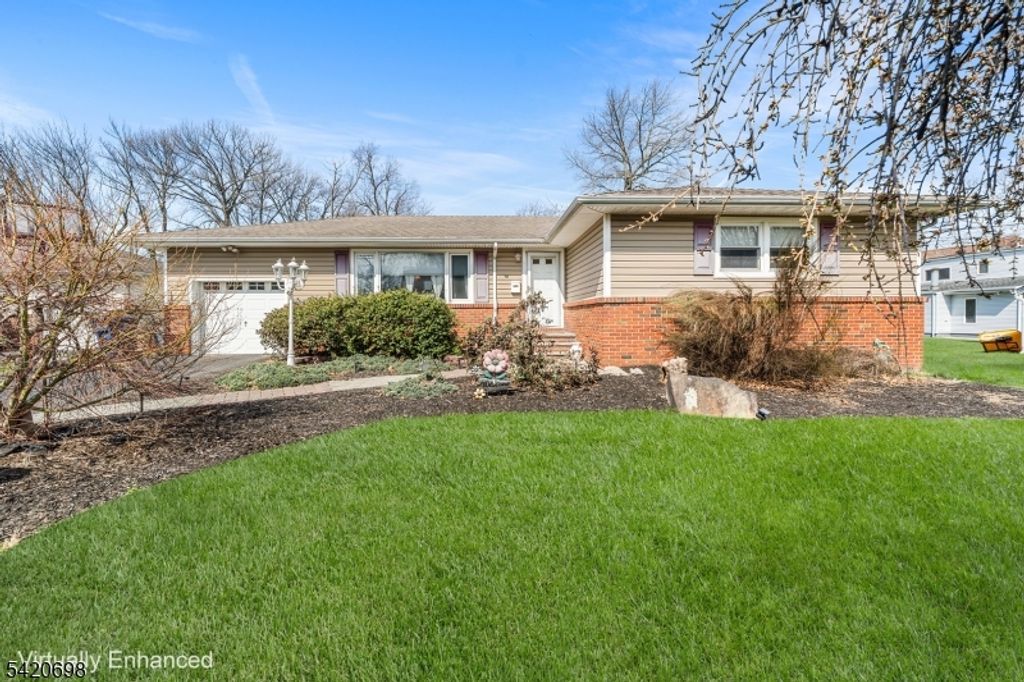 556 Valley Rd, Clark Twp., NJ 07066