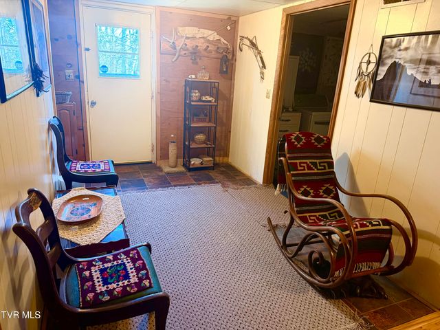 121 Southwest Beverly Avenue, Wise, VA 24293